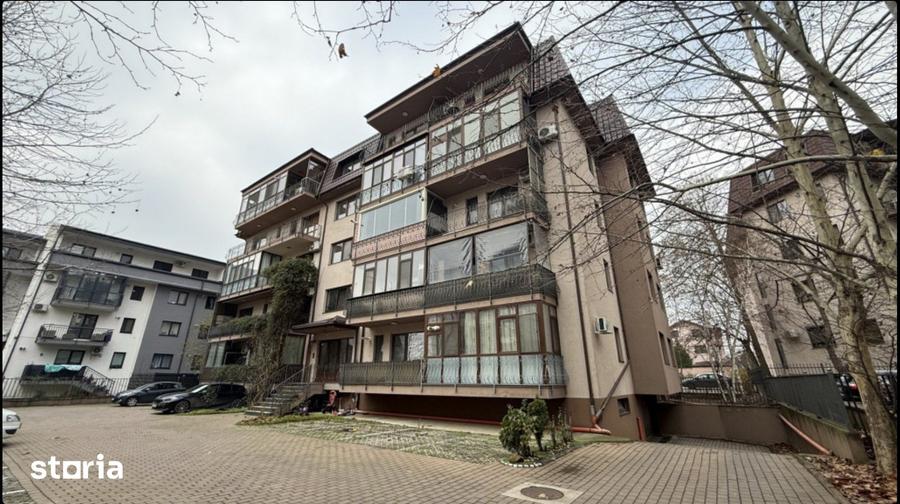 Apartament cu 2 camere decomandat în Dobroești