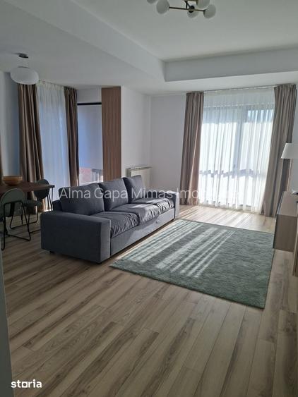 INCHIRIERE 3 CAMERE LUX