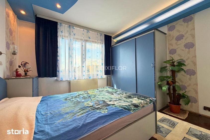 Apartament cu 3 camere în Unirii