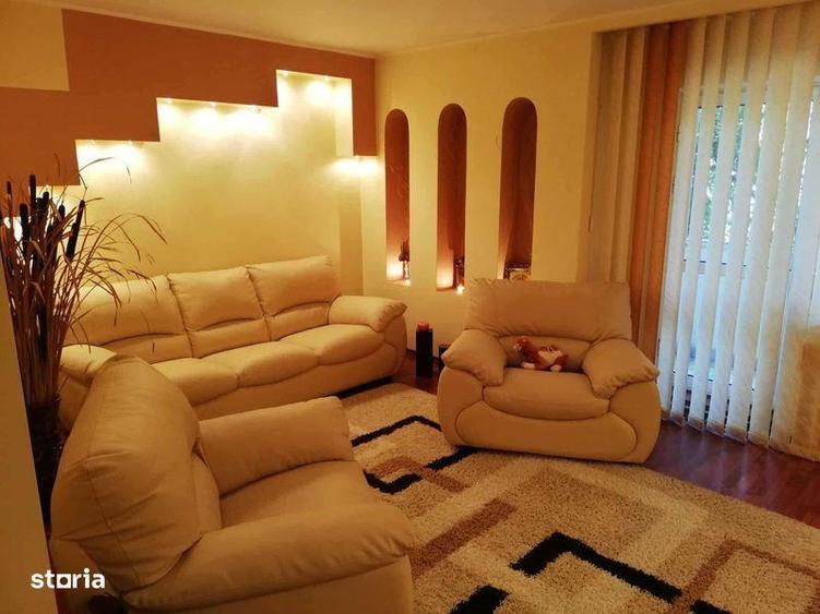 Apartament cu 3 camere semidecomandat, mobilat în Zimbru