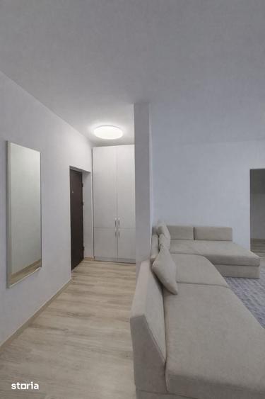 Apartament cu 3 camere în Est