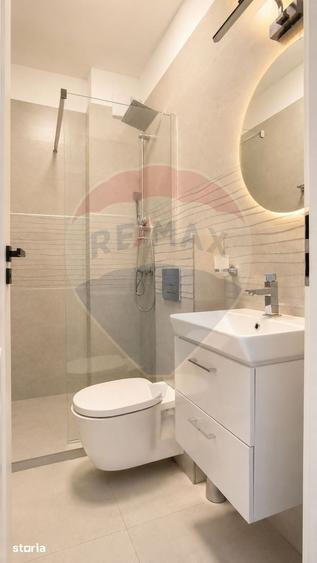 Casă cu 4 camere cu Teren 180 Mp în Borhanci