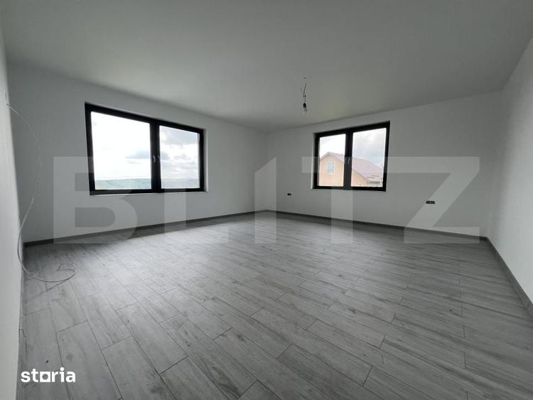 Casă cu 3 camere cu Teren 2600 Mp în Râciu