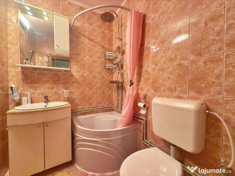 Apartament cu 4 camere decomandat, mobilat în Vladimirescu