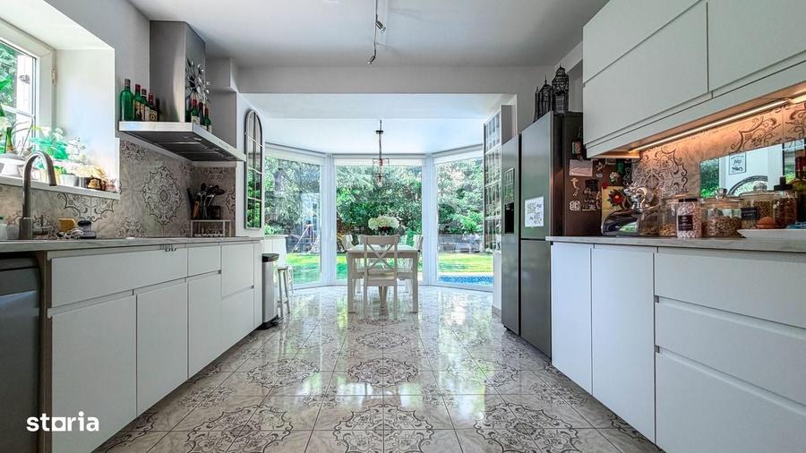 Casă cu 4 camere cu Teren 1200 Mp în Nord