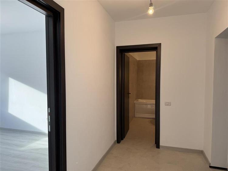 Apartament cu 2 camere decomandat în Sânpetru
