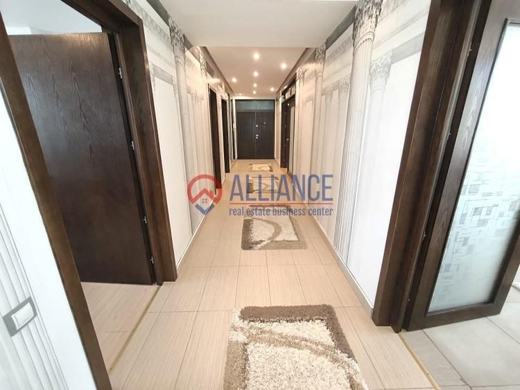 Apartament cu 3 camere decomandat, mobilat în Central