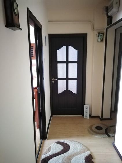 Apartament cu 2 camere decomandat în Exterior Vest