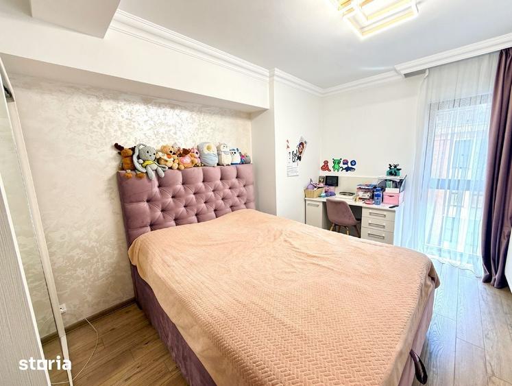 Apartament cu 4 camere în Drumul Taberei