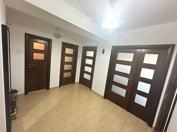 Apartament cu 2 camere decomandat, mobilat în Unirii