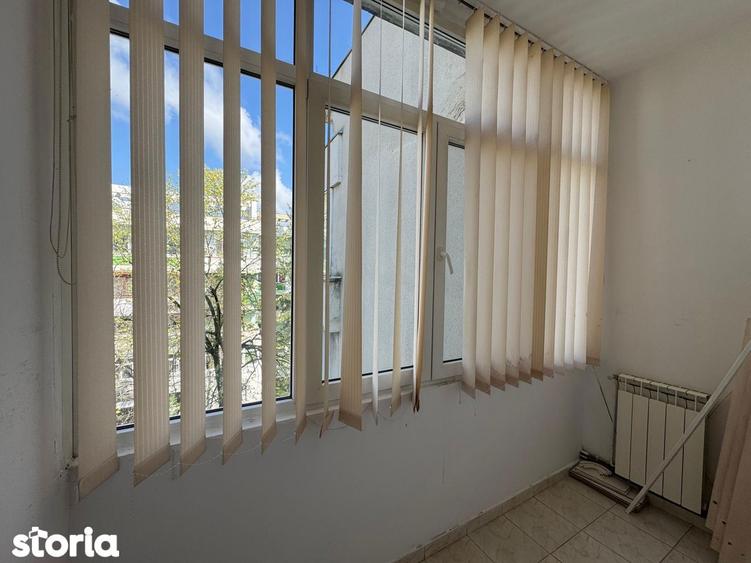 Apartament cu 3 camere, mobilat în Copou