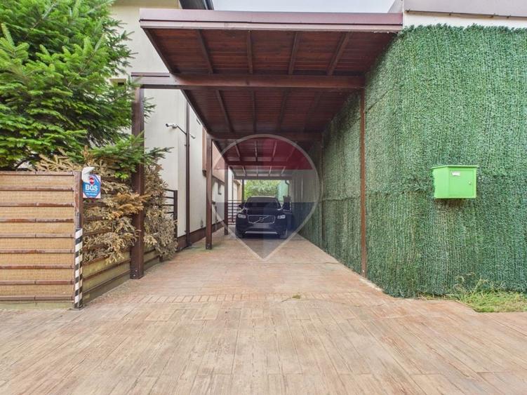 Casă individuală cu 4 camere cu Teren 565 Mp în Central