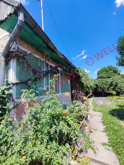Casă individuală cu 3 camere cu Teren 614 Mp în Arcuș