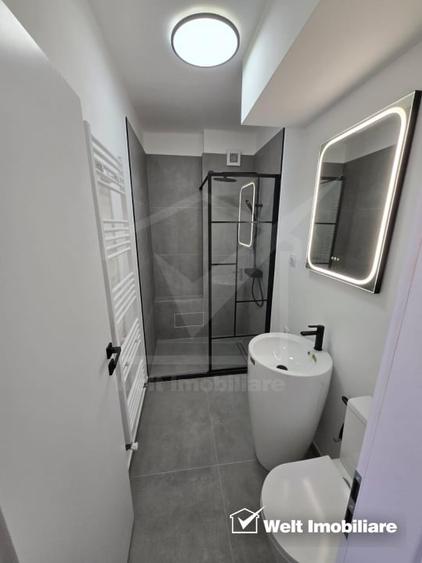 Apartament cu 2 camere semidecomandat, mobilat în Central