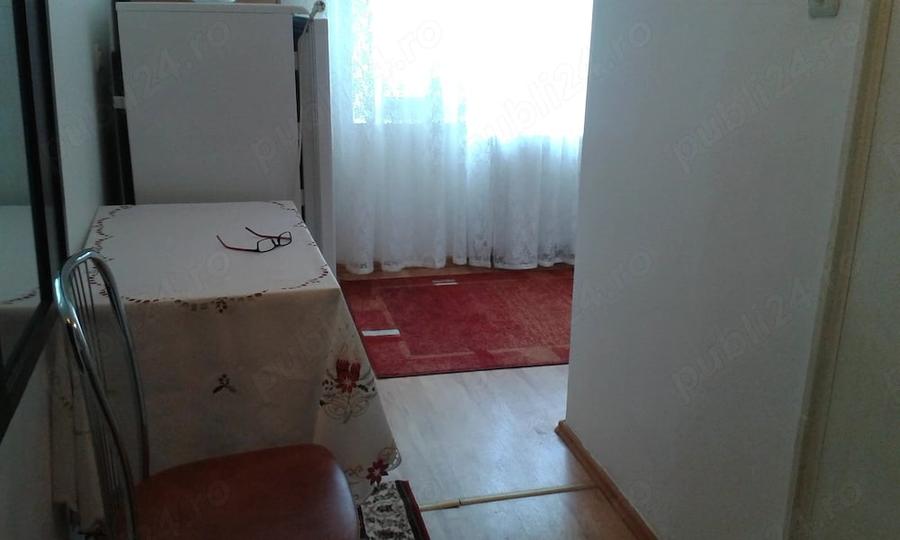 Garsonieră decomandată în Exterior Vest