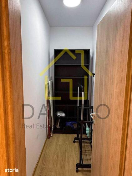 Apartament cu 2 camere semidecomandat în Berceni