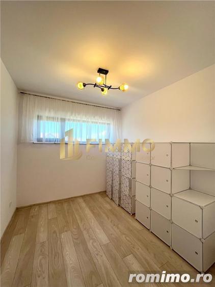 Casă cu 4 camere cu Teren 30 Mp în Ipotești