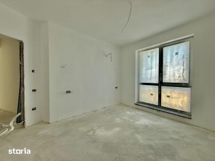 Apartament cu 3 camere decomandat în Ștefan cel Mare