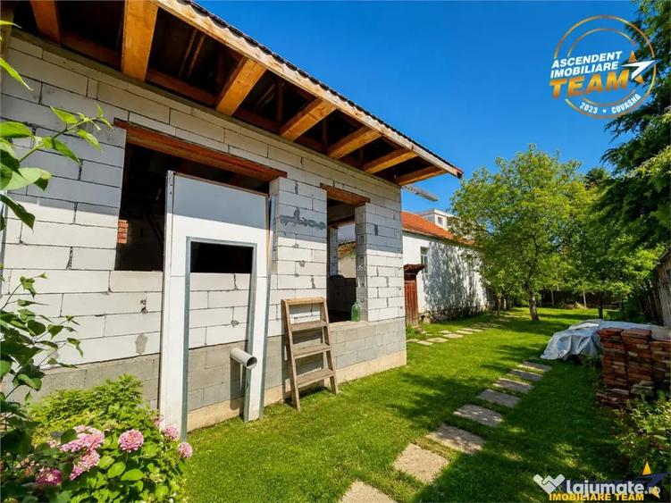 Casă cu 3 camere cu Teren 512 Mp în Central