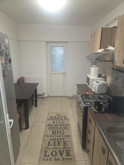 Apartament cu 2 camere decomandat în 2 Moldoveni