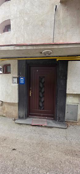 Apartament cu 2 camere semidecomandat în Eminescu
