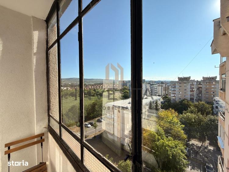 Apartament cu 2 camere decomandat în Între Lacuri