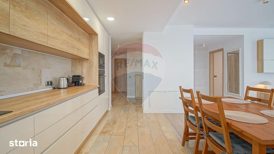Apartament cu 4 camere în Tractorul