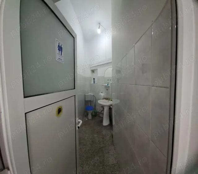 Spațiu comercial, de 201 mp, în Intim