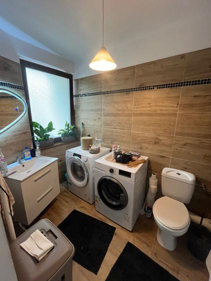 Duplex cu 4 camere cu Teren 200 Mp în Florești