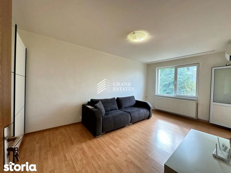 Inchiriere Apartament cu 2 camere | 54mp | Decomandat | Parcare | 6 mi - 10
