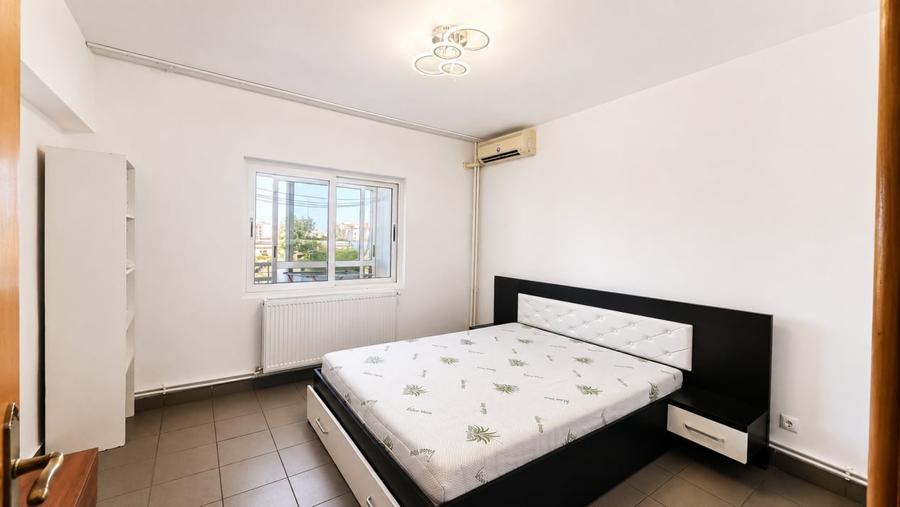 Inchiriere 3 Camere Decebal - Alba Iulia, centrala, parcare - 2