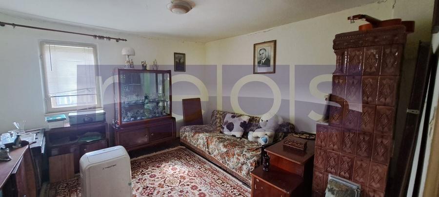 Casă individuală cu 5 camere cu Canalizare în Central