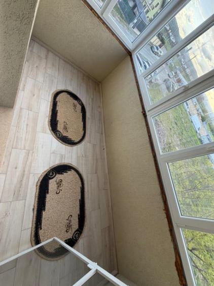 Apartament cu 2 camere semidecomandat în Florești