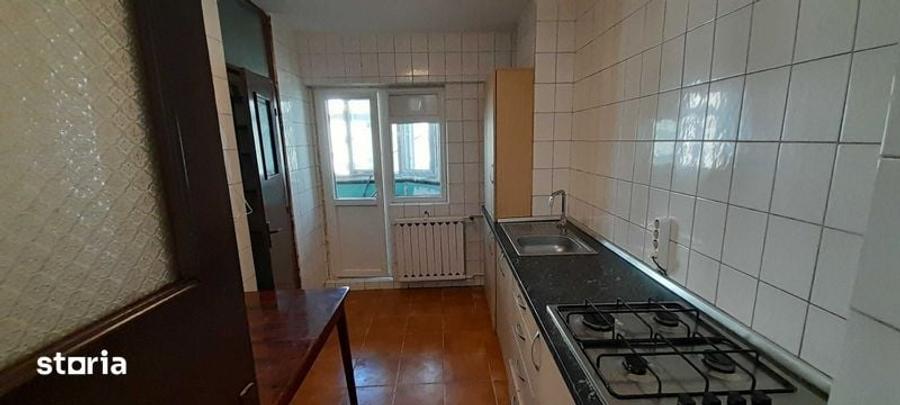Apartament cu 2 camere decomandat în Centrul Civic