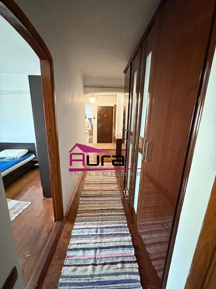 Apartament cu 3 camere decomandat în E3