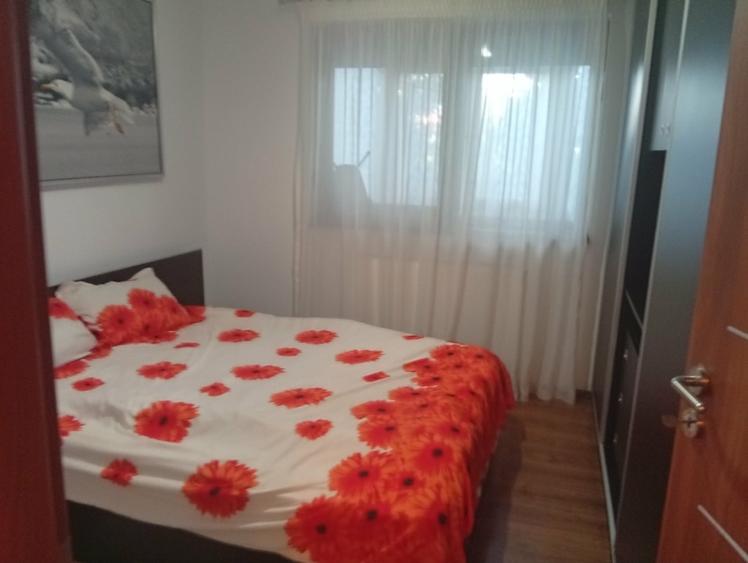 Apartament cu 2 camere decomandat, mobilat în Drumul Taberei
