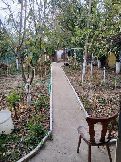Casă cu 6 camere cu Teren 800 Mp în Central