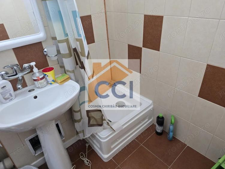 Spațiu comercial, de 65 mp, în 9 Mai