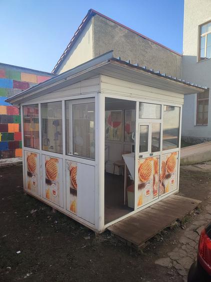 Spațiu comercial, de 9 mp, în Central