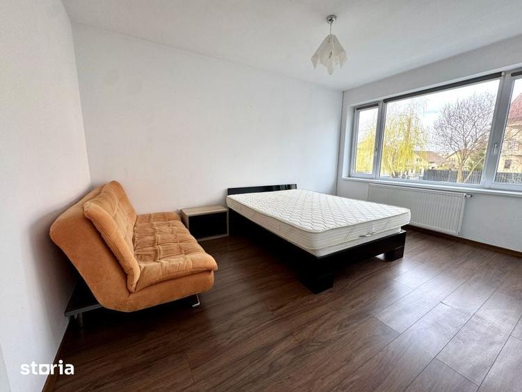 Casă cu 4 camere cu Teren 200 Mp în Zorilor