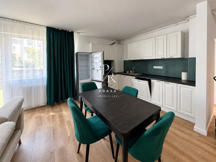 Apartament cu 2 camere semidecomandat, mobilat în Florești