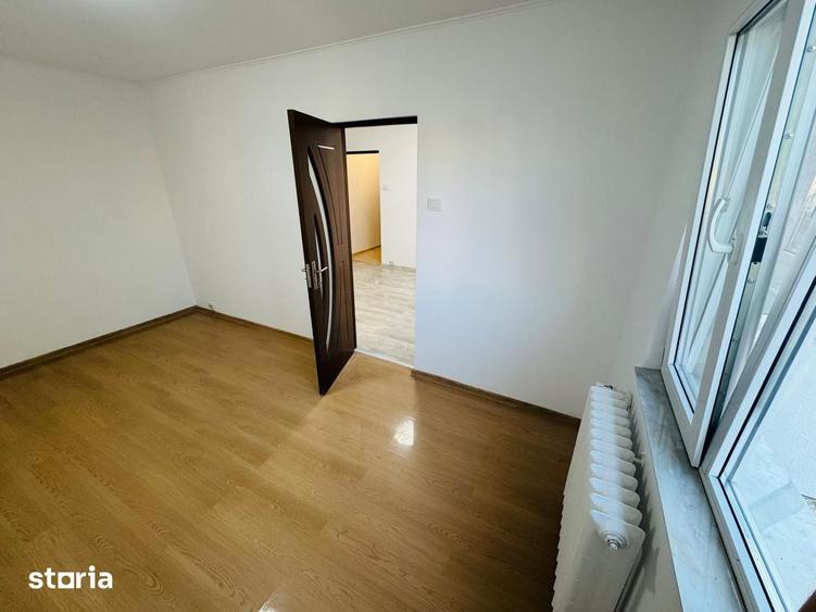 Apartament cu 3 camere nedecomandat în Alexandru cel Bun
