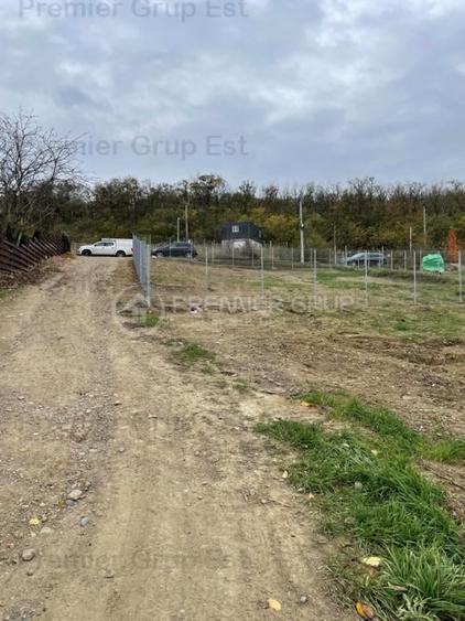 Teren Construcții intravilan de 477 mp, în Aroneanu