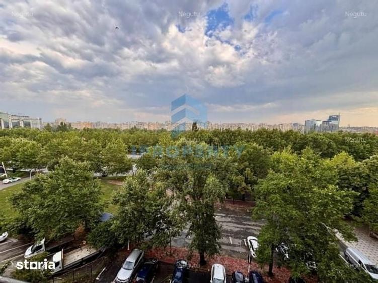 Apartament cu 3 camere decomandat în Centrul Civic