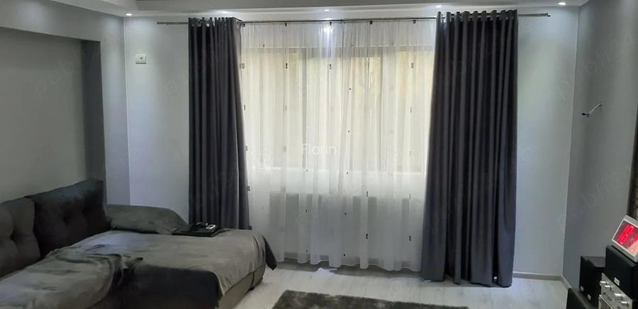 Apartament 2 camere decomandat si loc de parcare inclus