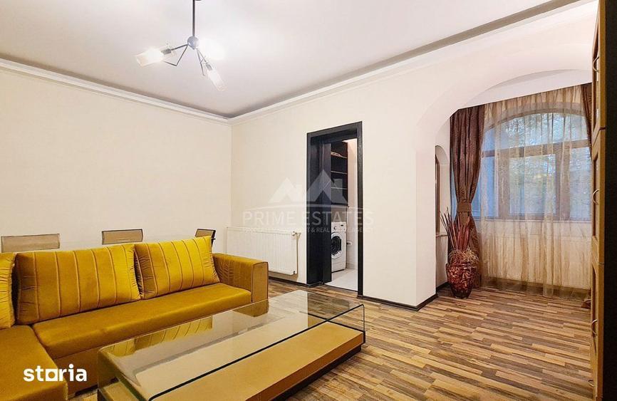 Apartament cu 3 camere, mobilat în Decebal