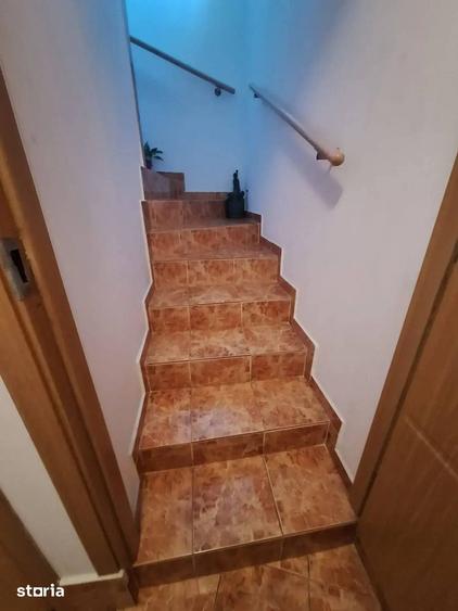 Casă cu 3 camere cu Teren 110 Mp în Central