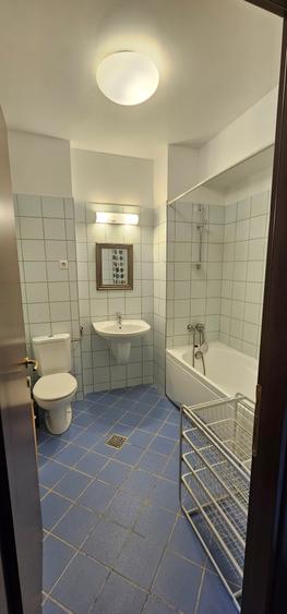 Apartament cu 2 camere semidecomandat în Barbu Văcărescu