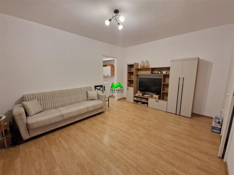 Apartament cu 2 camere semidecomandat, mobilat în Terezian