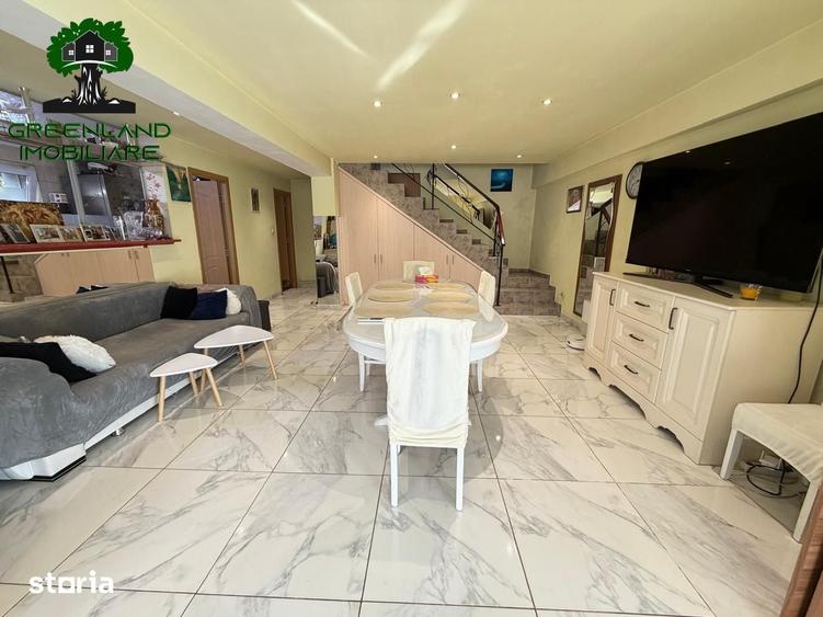Casă cu 6 camere cu Teren 255 Mp în Mircea cel Bătrân